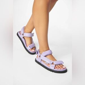 Läst Flora Leather Sandals Lavender Purple Strappy US 8 39 EUC